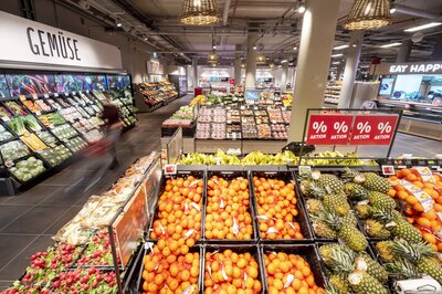 Innenansicht Obst und Gemüseabteilung