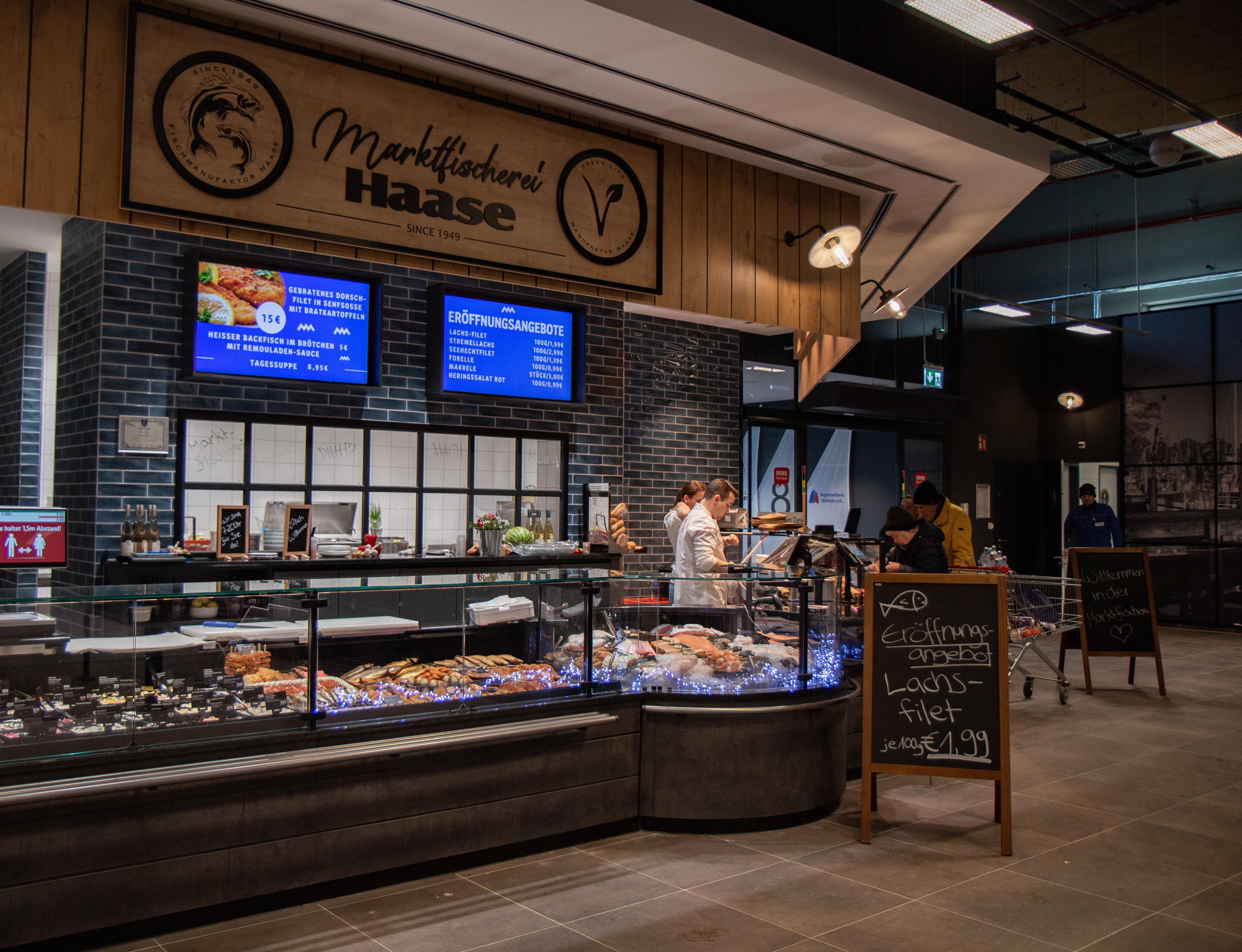 Innenansicht Marktfischerei Haase