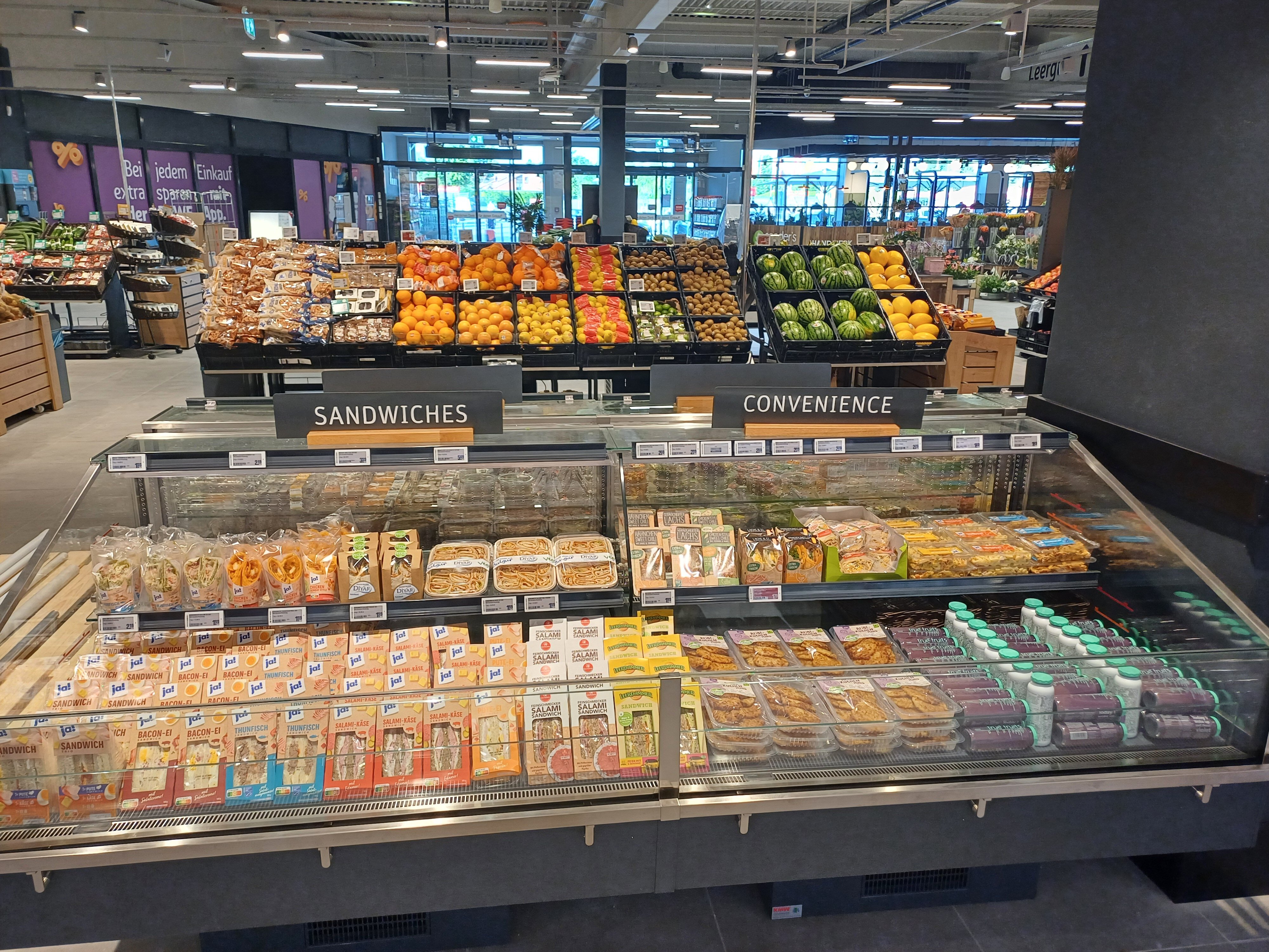 Innenansicht von REWE Center Braunschweig Convenience